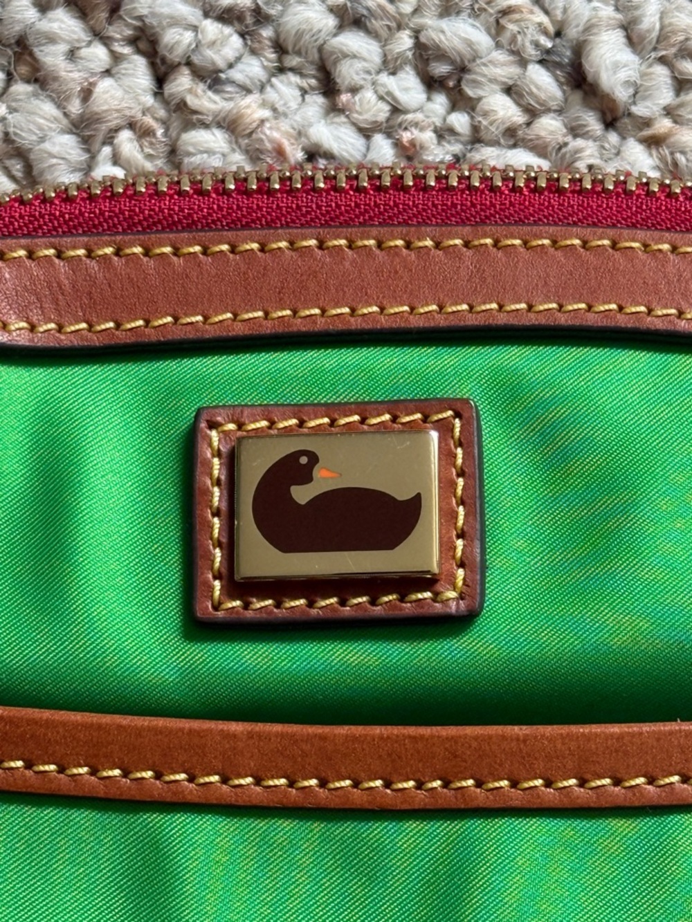 Dooney & Bourke Green Crossbody with Tan Trim - Picture 4 of 9
